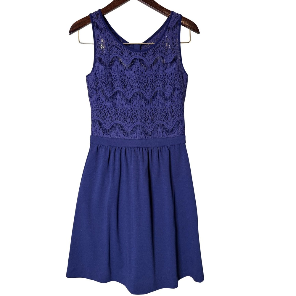 lilly pulitzer blue and gold dress | Dresses | Lilly Pulitzer Royal Lace Bodice Fit Flare Xs Zipper Accent Exclude_Sep.26 Ottoman (67% Polyester Color:Nude Lining BCBGMAXAZRIA One Shoulder Evening